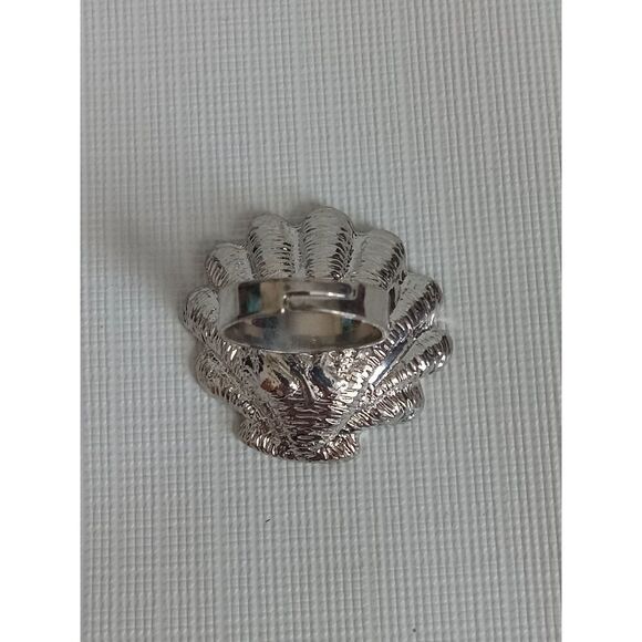Silver Tone Metal Clam Shell Faux Pearl Beads One Size Adjustable Statement Ring - Picture 2 of 6